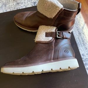 Brown leather TIMBERLAND winter boots